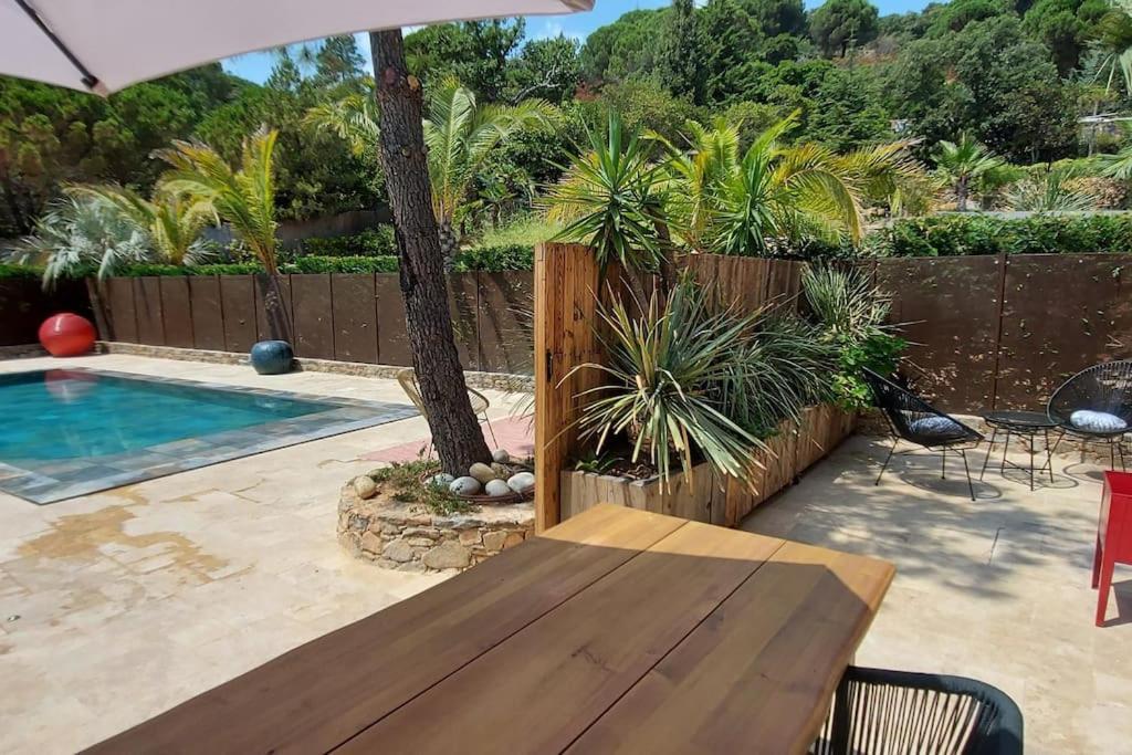 Villa Avec Piscine Proche Mer Et Saint Tropez Grimaud Kültér fotó